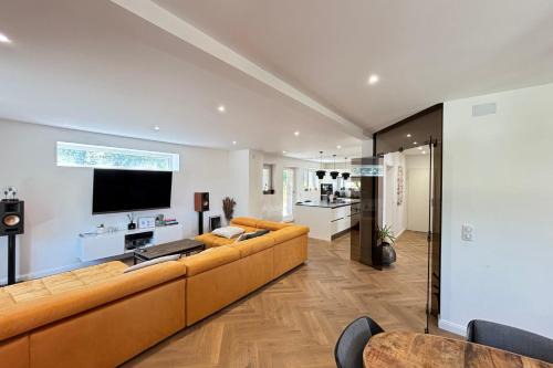 Lampertheim House | Soh Rent Maison - Villa Piscine Proche Strasbourg - TV - Wifi - Parking