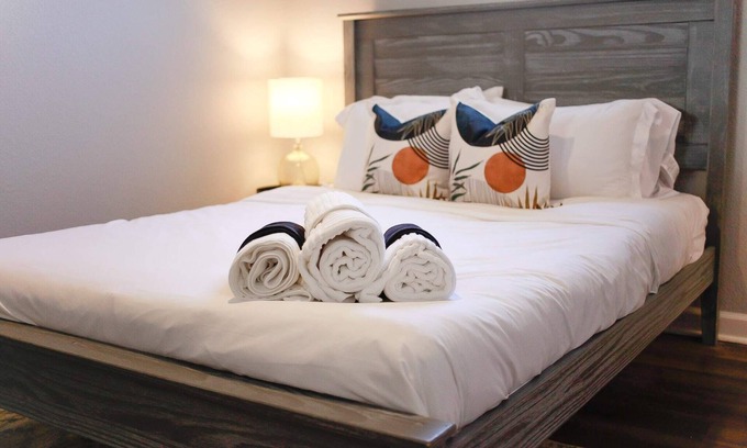 Willoughby Spit Apartment | Sojourn Dune Suite 2 BR 2 BA at Beach Cottages