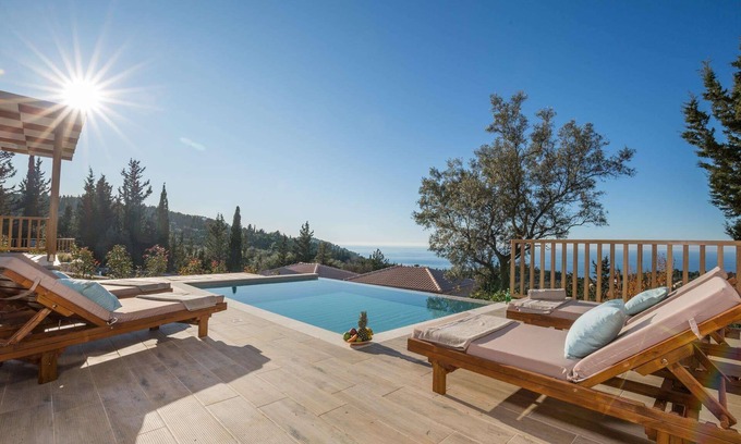 Tsoukaladhes Villa | Sole - One Bedroom Villa, Sleeps 2