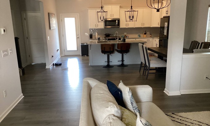 High Point House | Solitude and comfort. Home away from home. Peaceful and family-friendly.