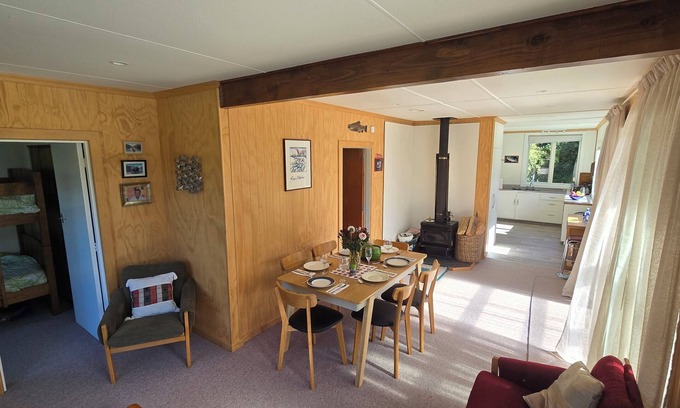St. Arnaud House | Solitude, St Arnaud
