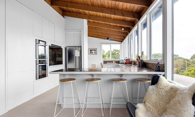 Somers House | Somers Beach Vista with views of Western Port