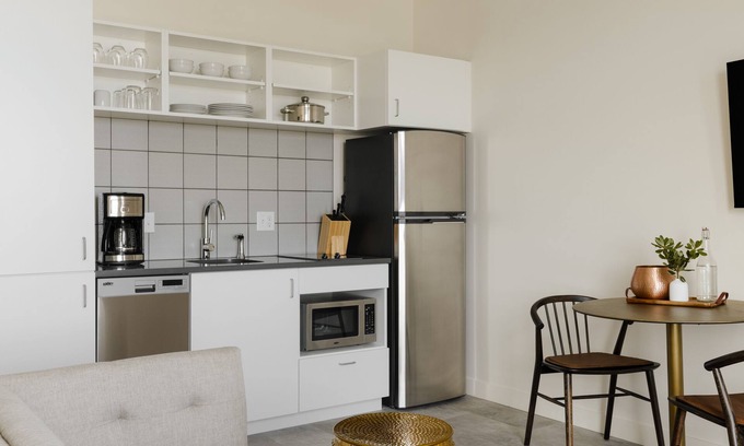 Highland Apartment | Sonder The Artesian | Superior Two-Bedroom Apartment