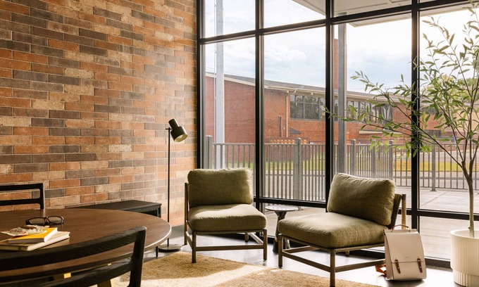 Buena Vista Apartment | Sonder The Chorus | Full Studio