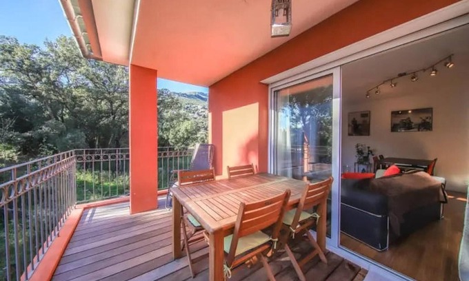 Erbalunga Condo | Soothing 4-person apartment in the heart of Erbalunga