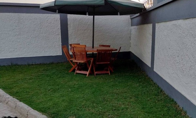 Athi River Villa | Soothing 8-bedroom villa in Athi River near SGR and 20mins from the Airport