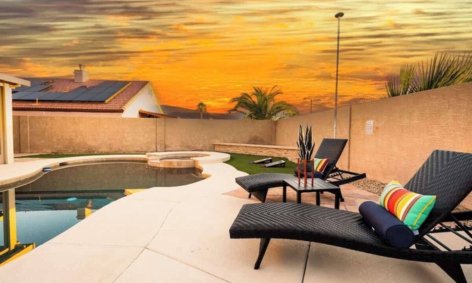 North Las Vegas House | Sophisticated 4BR Vegas Pool Getaway w/Pool Table