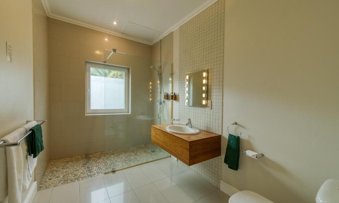 Paarl Hotel | SOUL Cascades