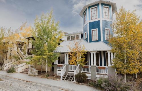Buena Vista Hotel | South Main Residences by Surf Hotel