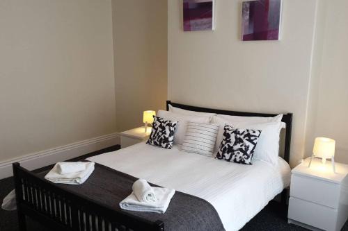 South Shields House | South Shield's Hidden Gem Amethyst 3 Bedroom House