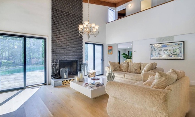 North Sea Cottage | Southampton Getaway Gem