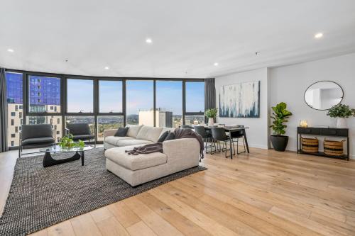 Southbank Apartment | Southbank Sub Penthouse