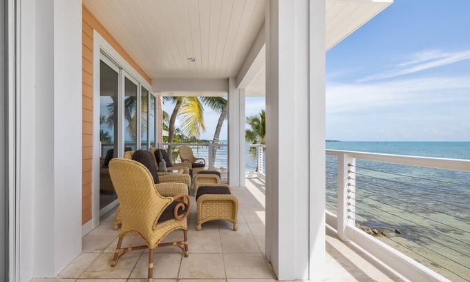 Islamorada House | Southern Comfort - Charming oceanfront private oasis!