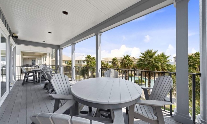 Orange Beach House | Southern Exposure | Balcony