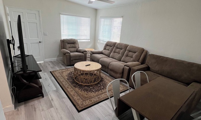 Lincoln Acres House | Southern San Diego Home