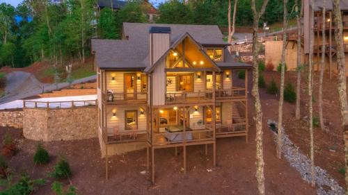 Blue Ridge House | Southern Star - Blue Ridge Heights - Pet Friendly