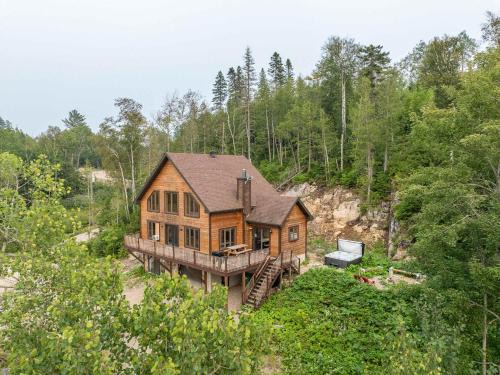 Saint Come Ski Chalet | Spa and Mountain - La Descente