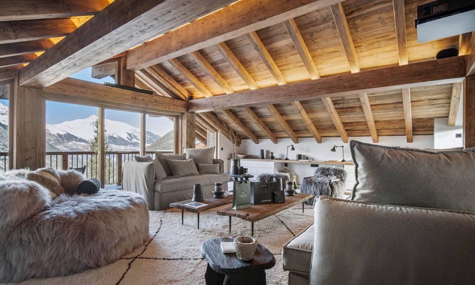Saint-Martin-de-Belleville Ski Chalet | Spacious chalet with Nordic bath, hammam and close to slopes