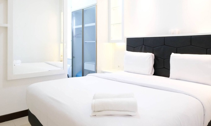 Surabaya Apartment | Spacey And Homey 2Br At Supermall Mansion Apartment