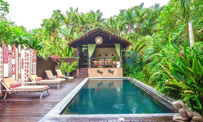 Puerto Viejo de Talamanca Villa | Spacious 5-bedroom villa with 2 pools in Playa Negra Puerto Viejo