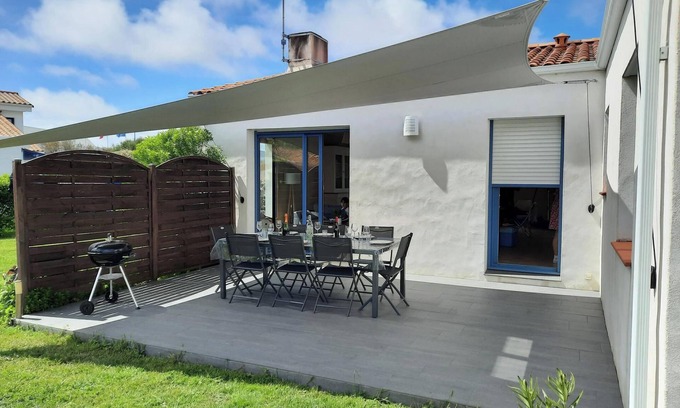 Notre-Dame-de-Monts House | Spacieuse Maison Familiale au Calme Pour 8 Personnes Proche de Toutes Commodités