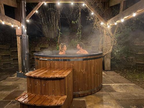 Saint-Nabord House | Spacieux Gîte Proche Forêt avec Sauna, Baby Foot et Activités Extérieures - À 10 min de Remiremont - FR-1-589-293