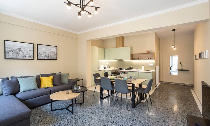 Petralona Apartment | Spacious 2-Bedroom Retreat in the Heart of Athens