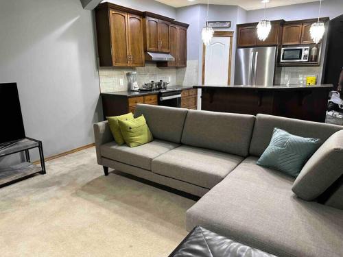 Cranston House | Spacious, 2-story Family-Friendly home