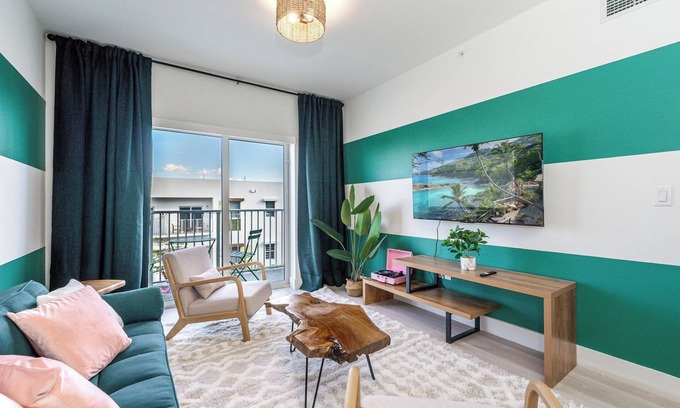 Hallandale Beach Apartment | Spacious 2BR Getaway with AC, Parking, WiFi, Close to Beach & Gulfstream Park