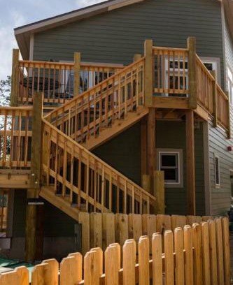 Estes Park House | Spacious 2nd story loft with awesome views