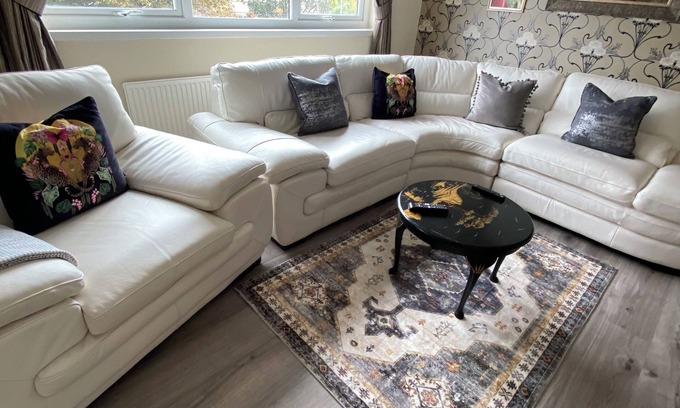 Poulton-le-Fylde Apartment | Spacious 3 Bed Apartment near Blackpool for family holiday