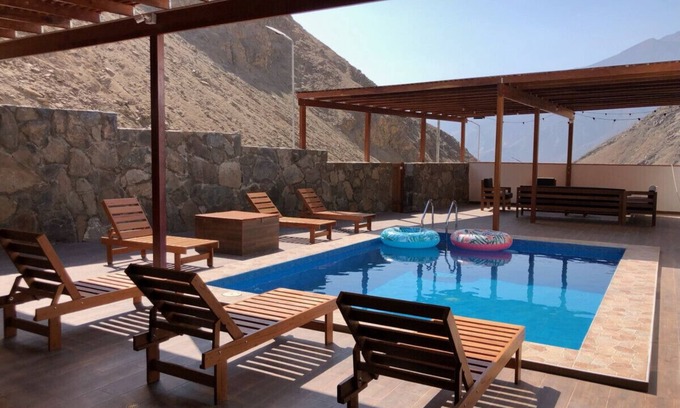 Calango Apartment | Spacious 3-bedroom and 2 bathroom home with private pool and patio and free Wi-Fi