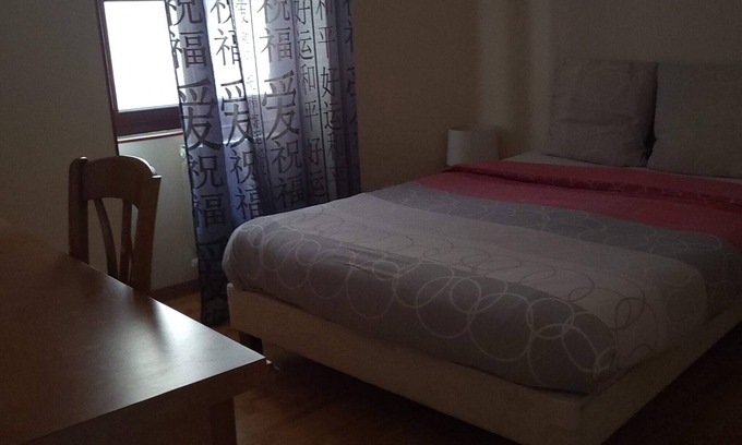 Roanne Apartment | SPACIOUS 3-BEDROOM APT (APT N°15)