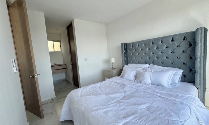 Barranquilla Apartment | Spacious 3-bedroom apartment with WiFi, AC in the north of Barranquilla