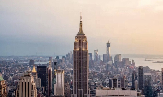 Rose Hill Apartment | Spacious 3BR Apt in Kips Bay - 5 Star Location!