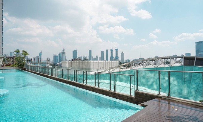 Cikini Apartment | Spacious 3Br With Private Lift At Menteng Park Apartment