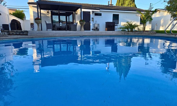 Huntington Beach House | Spacious 4-bedroom Modern Luxury Huntington Beach Retreat