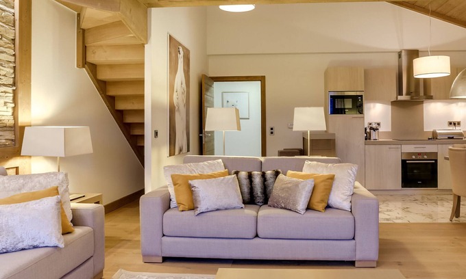 Courchevel Apartment | Spacious 4-Room Apartment Near Slopes with Modern Amenities in Courchevel Village