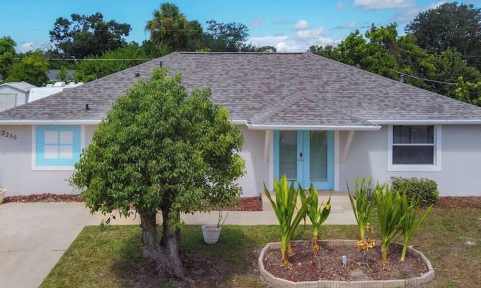 Port Charlotte - Charlotte Harbor House | Spacious 4BR/2BA Retreat with Huge Yard