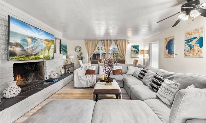 La Mesa House | Spacious 4BR/2BTH King Bed Ranch Style, Prime Area