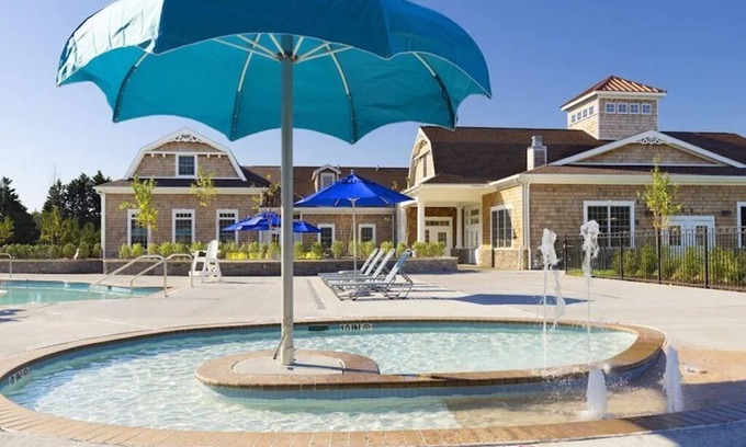Ocean View House | Spacious 4BR Near Bethany with Patio, Grill & resort style pool 7+ Days required