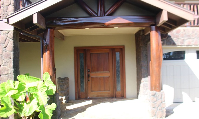 Laie House | Spacious 5 bdrm Home steps from Hukilau Beach, AC, Ocean Views, 30-day