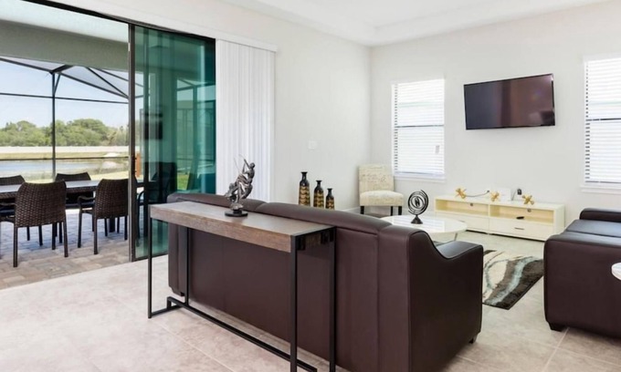 Haines City House | Spacious 5 Bed Pool Home Balmoral Resort-5Sltsfp2