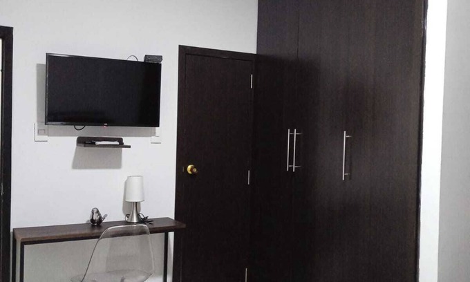 Barranquilla House | Spacious 5-bedroom house with WiFi and AC in wonderful Barranquilla