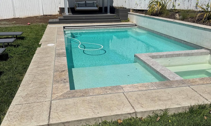 La Jolla Shores House | Spacious 5-bedroom house with Pool, Spa, Trampoline. Only 3-Blocks from Beach