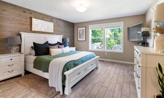 Spokane House | Spacious 5-Bedroom Home in Northside Spokane!
