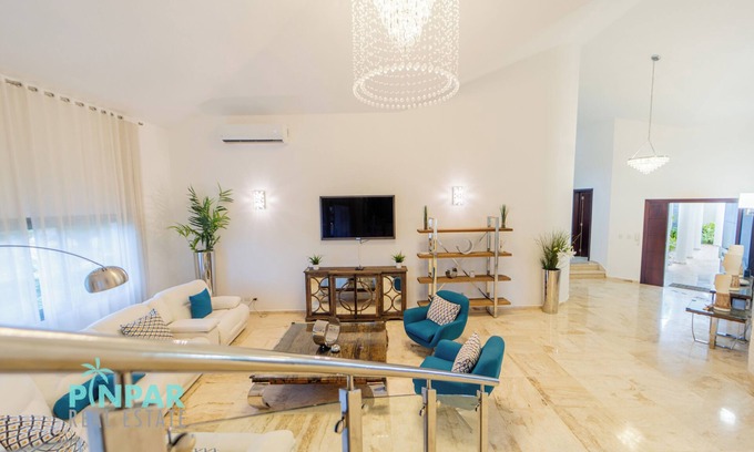 Bavaro Villa | Spacious 5-bedroom villa in marvelous Punta Cana