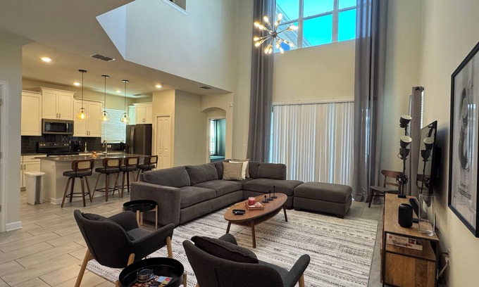 Kissimmee Villa | Spacious 5BR/5BA Villa. Private pool, hot tub, Resort w/lazy river near Disney