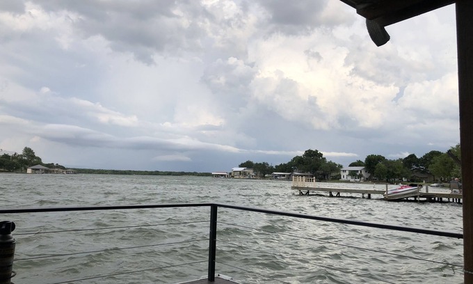 Granite Shoals House | Spacious 6-bedroom house on Lake LB J