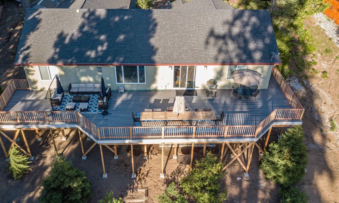 Shaver Lake House | Spacious 6BDR cabin with game room, amazing views , A/C. Near Town/Lake/Slopes